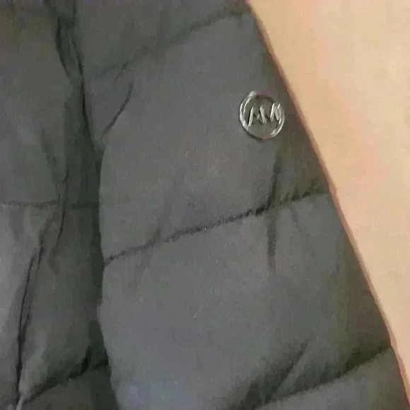 Andrew Marc long winter coat sz small - Picture 4 of 6